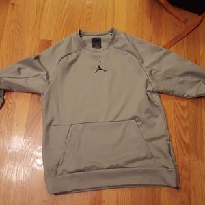 EUC Jordan Gray Long Sleeve with pockets